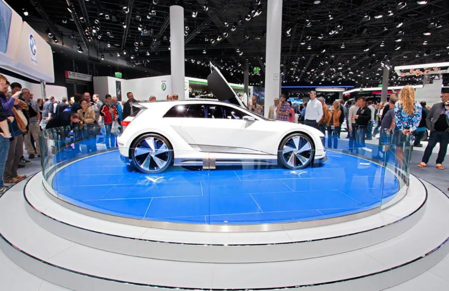 ALUGUEL DE PLATAFORMA GIRATORIA EM SALVADOR BA 2026